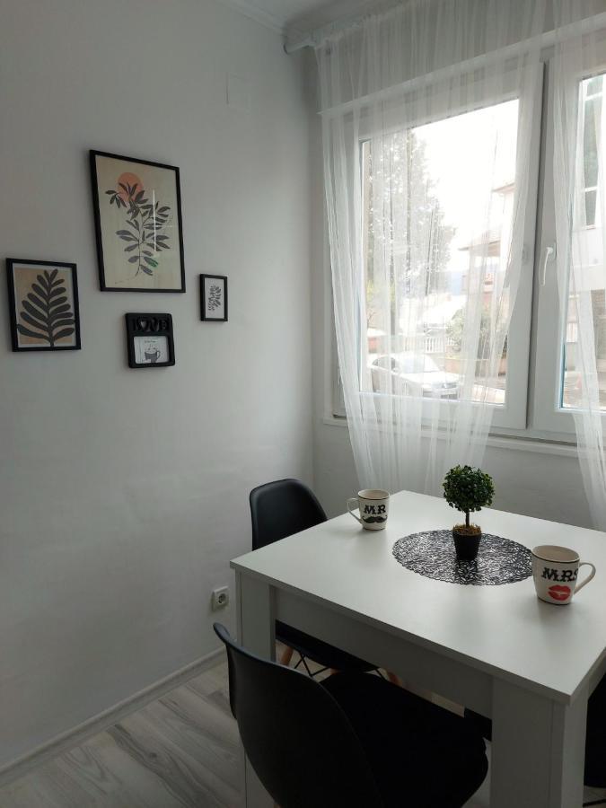 Starlux Apartment Mostar Buitenkant foto