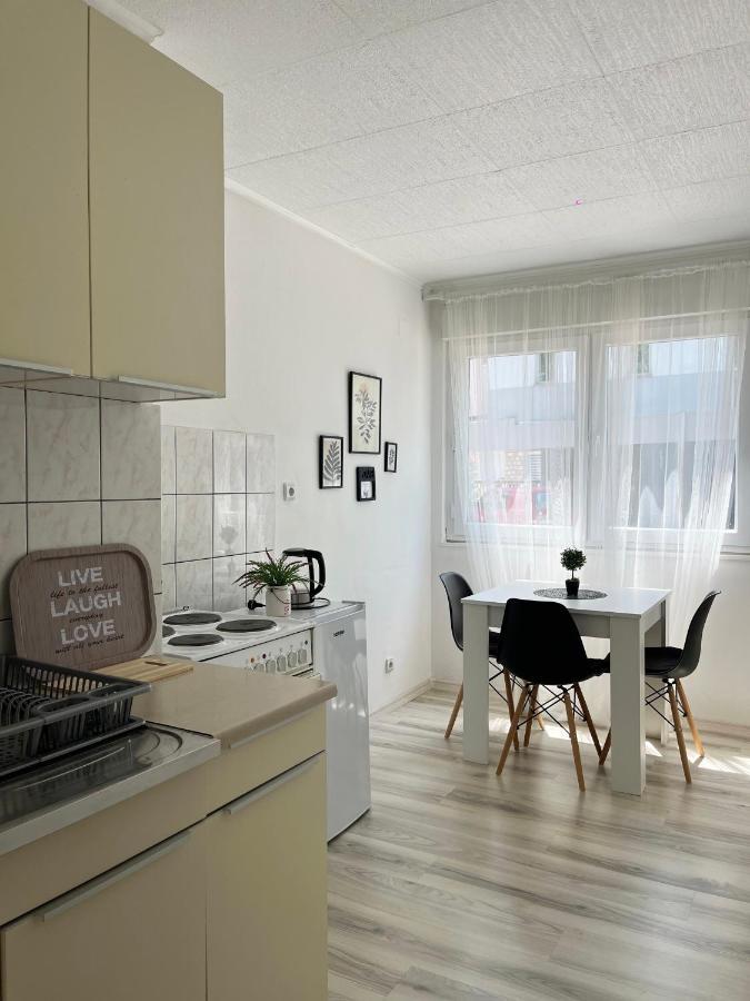Starlux Apartment Mostar Buitenkant foto